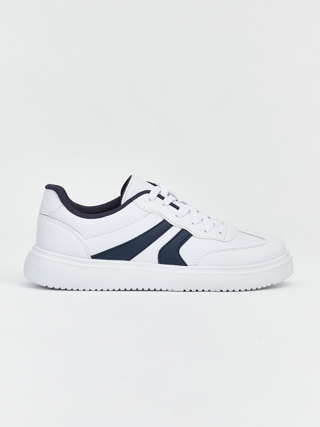 Beyaz Bağcıklı Erkek Spor Ayakkabı-1