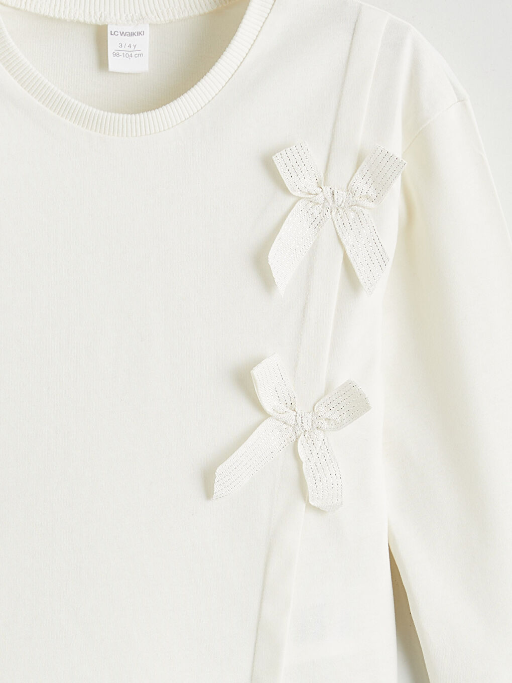 Ekru Bisiklet Yaka Fiyonk Detaylı Kız Çocuk Tişört-2