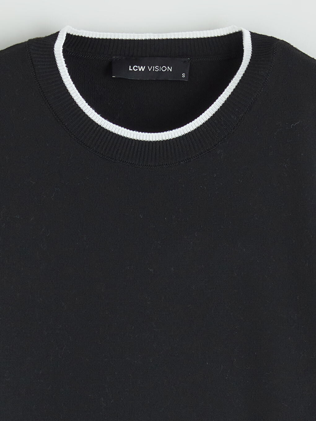 Siyah Bisiklet Yaka Kadın Triko Kazak-1