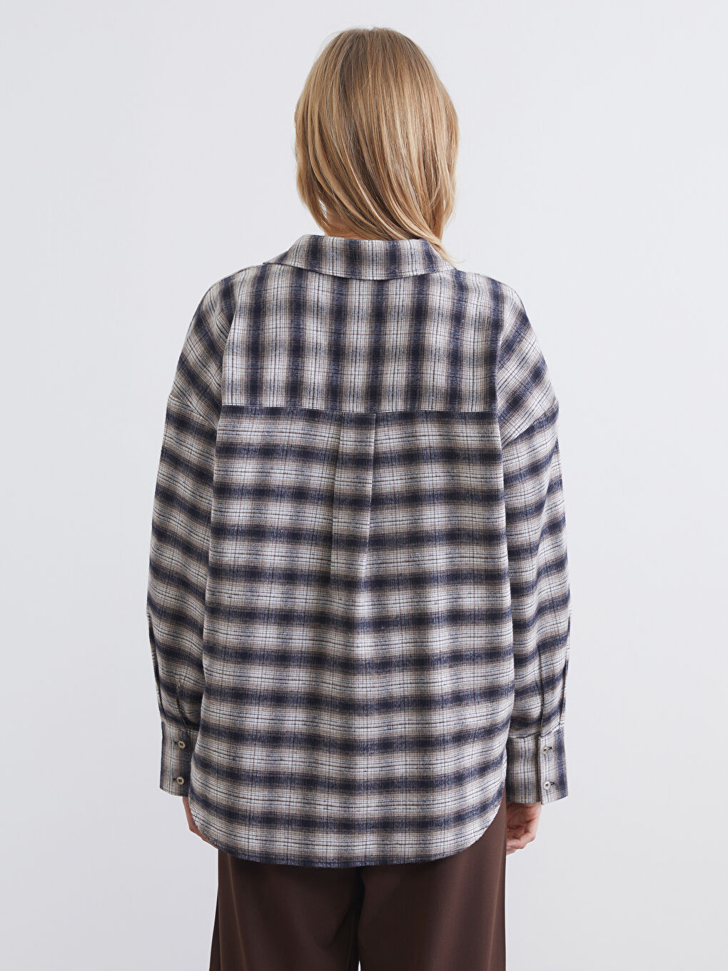 Kahverengi Ekose Oversize Kadın Oduncu Gömlek-4