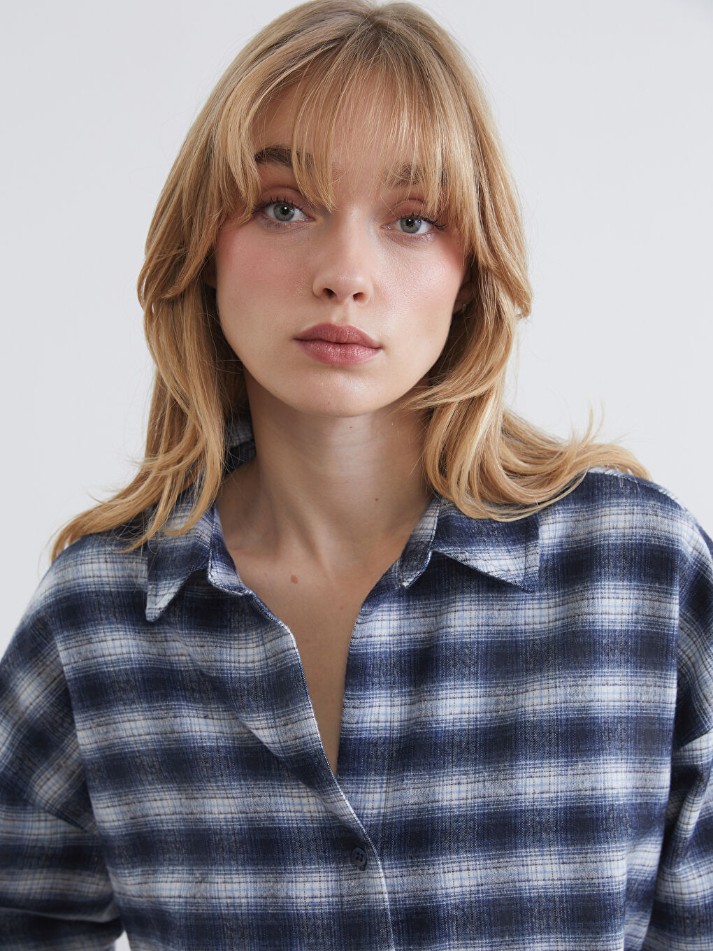 Plaid Oversize Women's Flannel Shirt-2