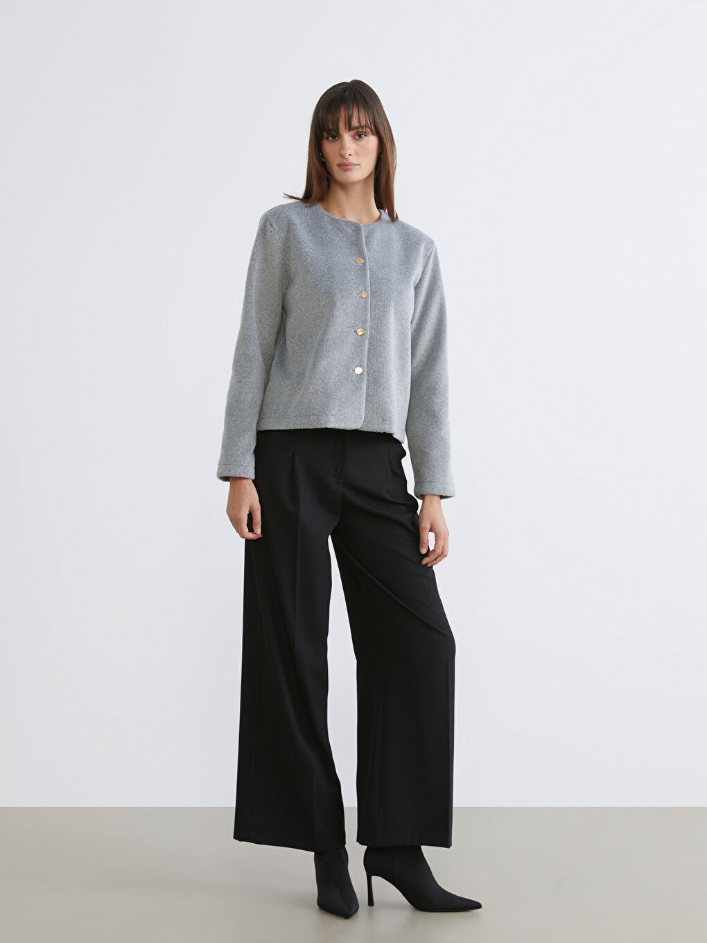 Gri Bisiklet Yaka Kadın Kaşe Ceket-1