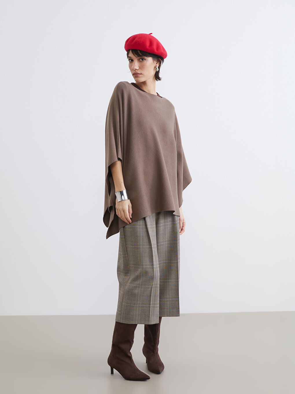 Crew Neck Oversize Women's Knit Poncho-2