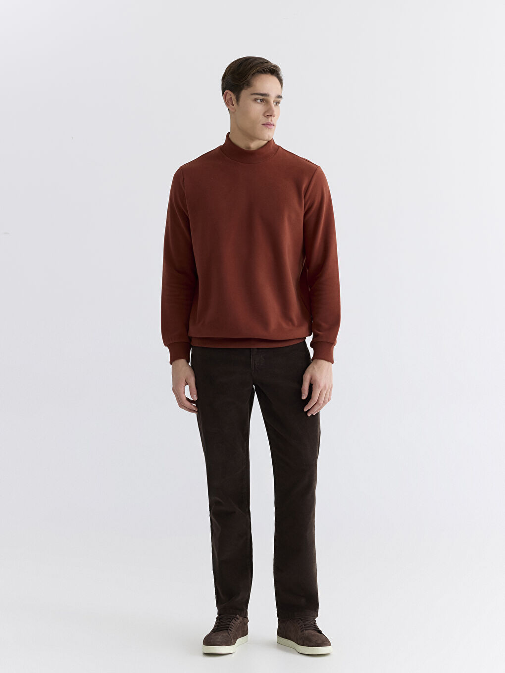 Kahverengi Dik Yaka Erkek Sweatshirt-1