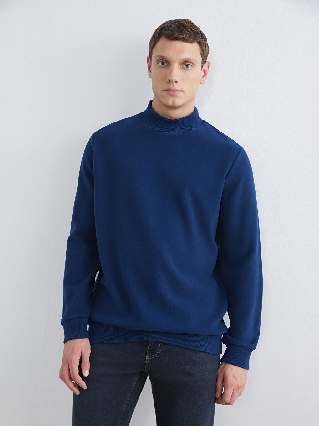 Lacivert Dik Yaka Erkek Sweatshirt