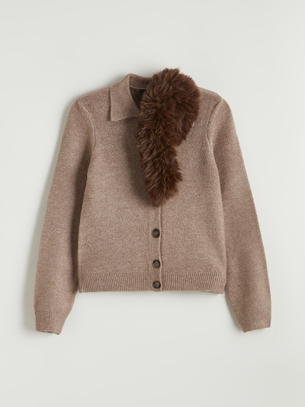 Bej Çıkarılabilir Kürk Yaka Kadın Triko Hırka-6