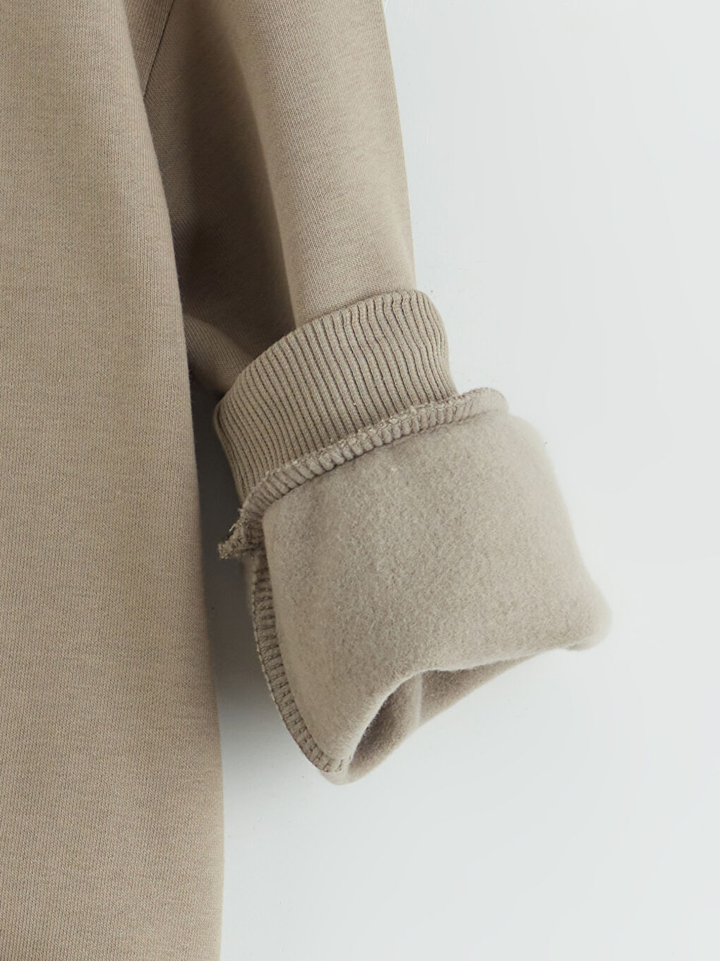 Kahverengi Uzun Kollu Erkek Çocuk Sweatshirt-1