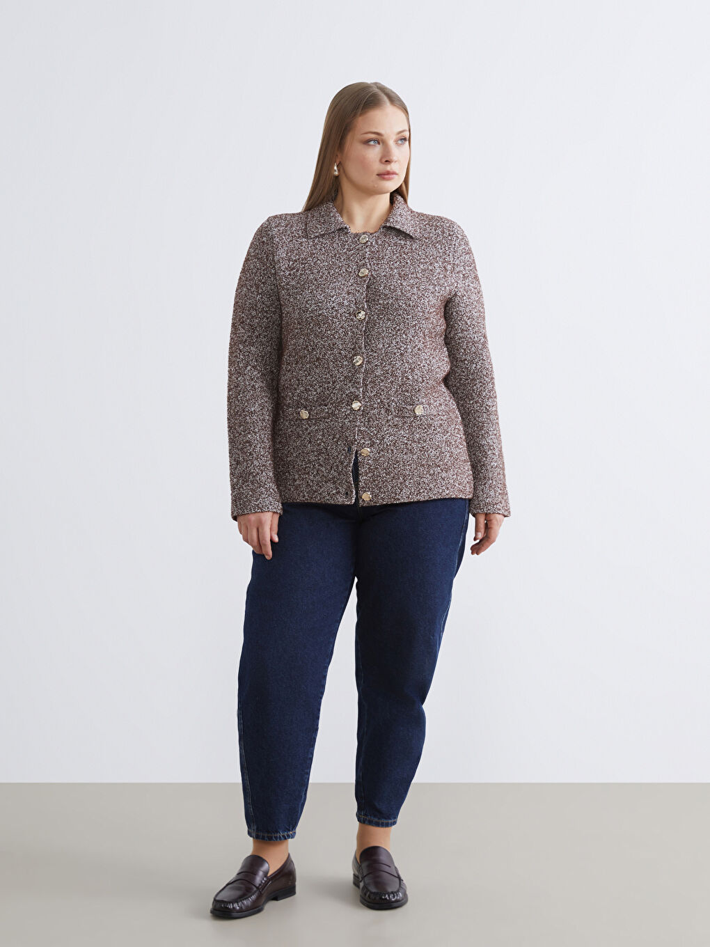 Kahverengi Büyük Beden Polo Yaka Desenli Kadın Triko Hırka-1