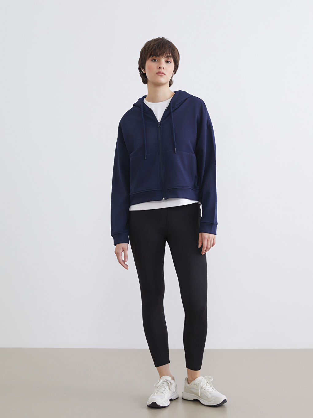 Lacivert Kapüşonlu Soft Touch Kadın Fermuarlı Sweatshirt-1