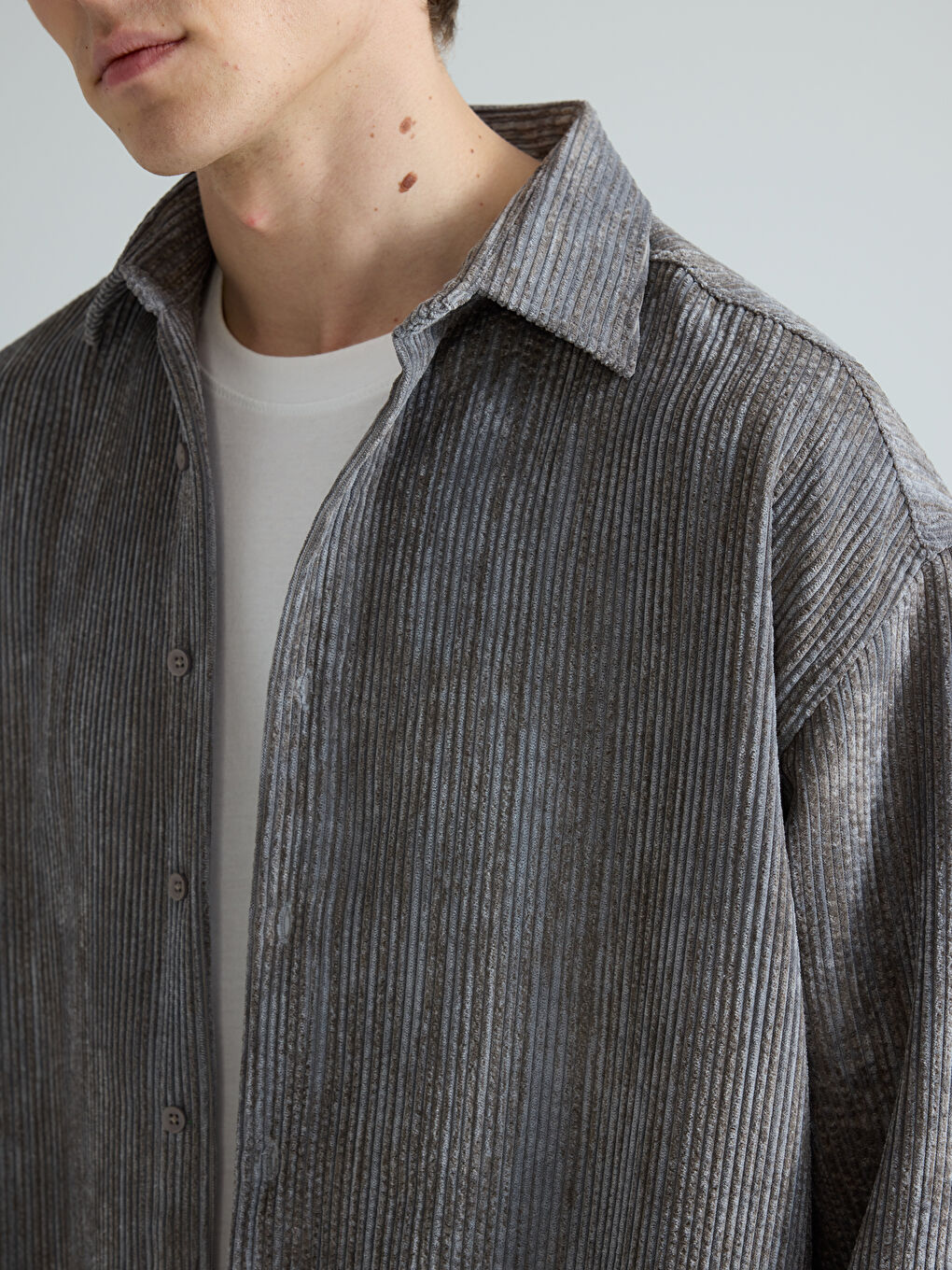Gri Regular Fit Kadife Erkek Gömlek-5