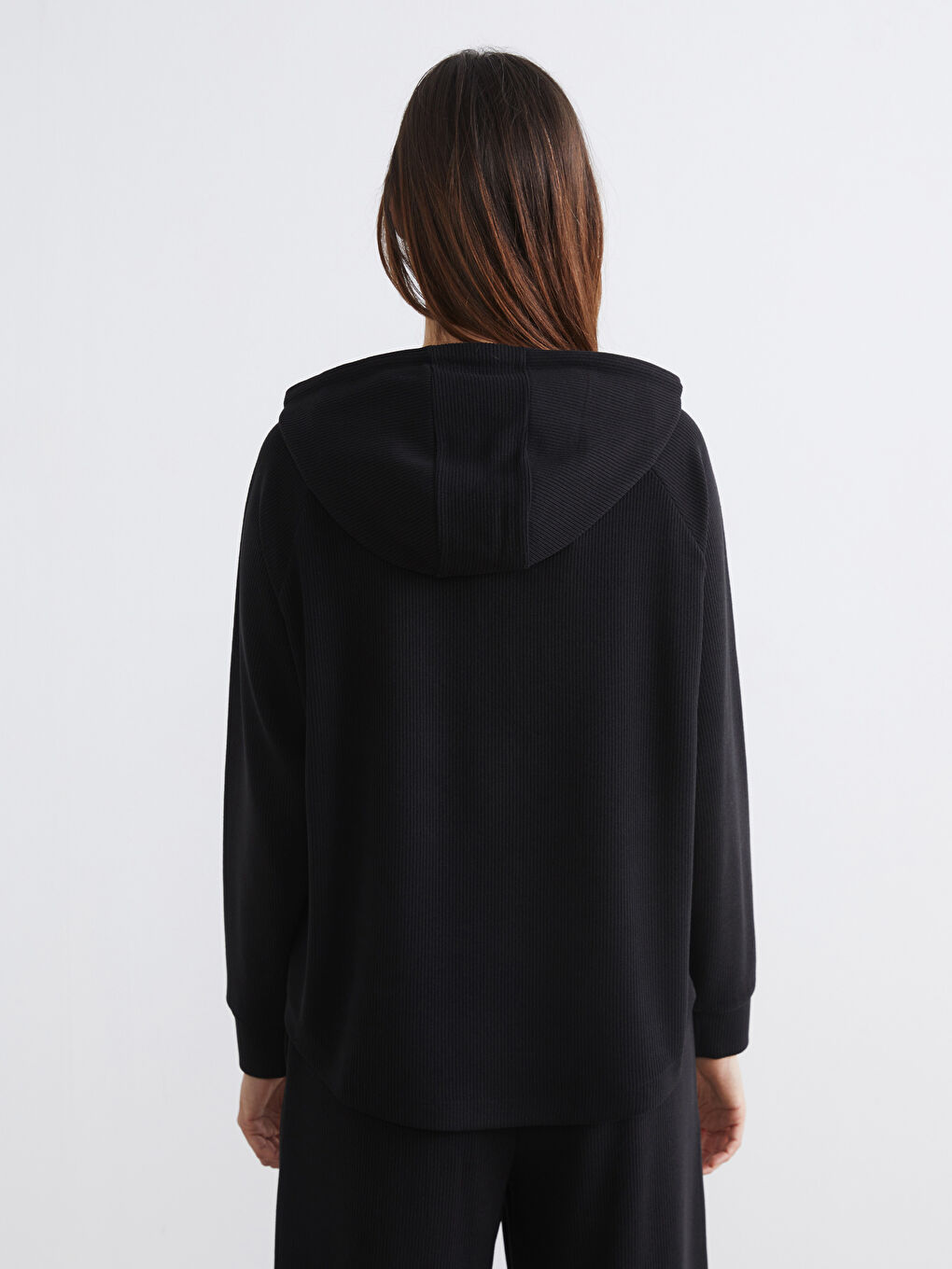 Siyah Fitilli Bağcıklı Kadın Hoodie-3