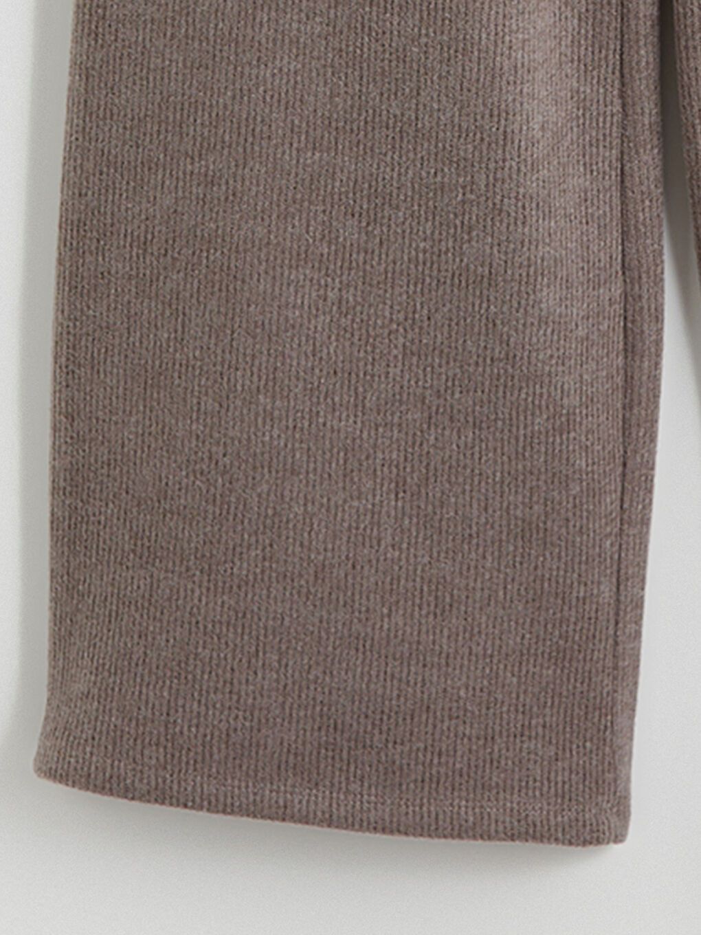 Kahverengi Beli Lastikli Geniş Paça Kadın Triko Pantolon-1