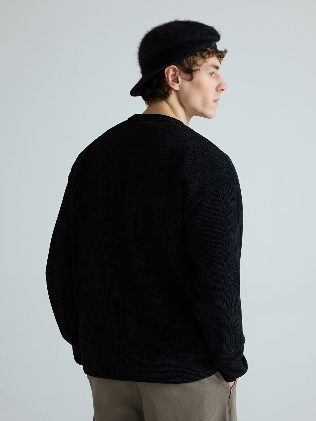 Siyah Bisiklet Yaka Erkek Triko Kazak-3