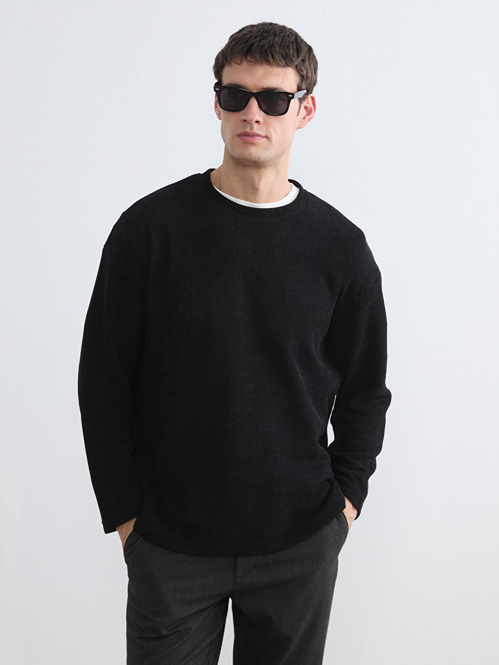 Siyah Bisiklet Yaka Erkek Triko Kazak