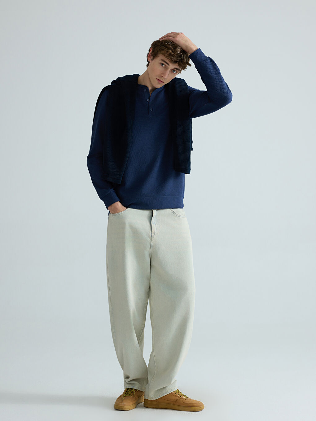 İndigo Bisiklet Yaka Erkek Sweatshirt-1