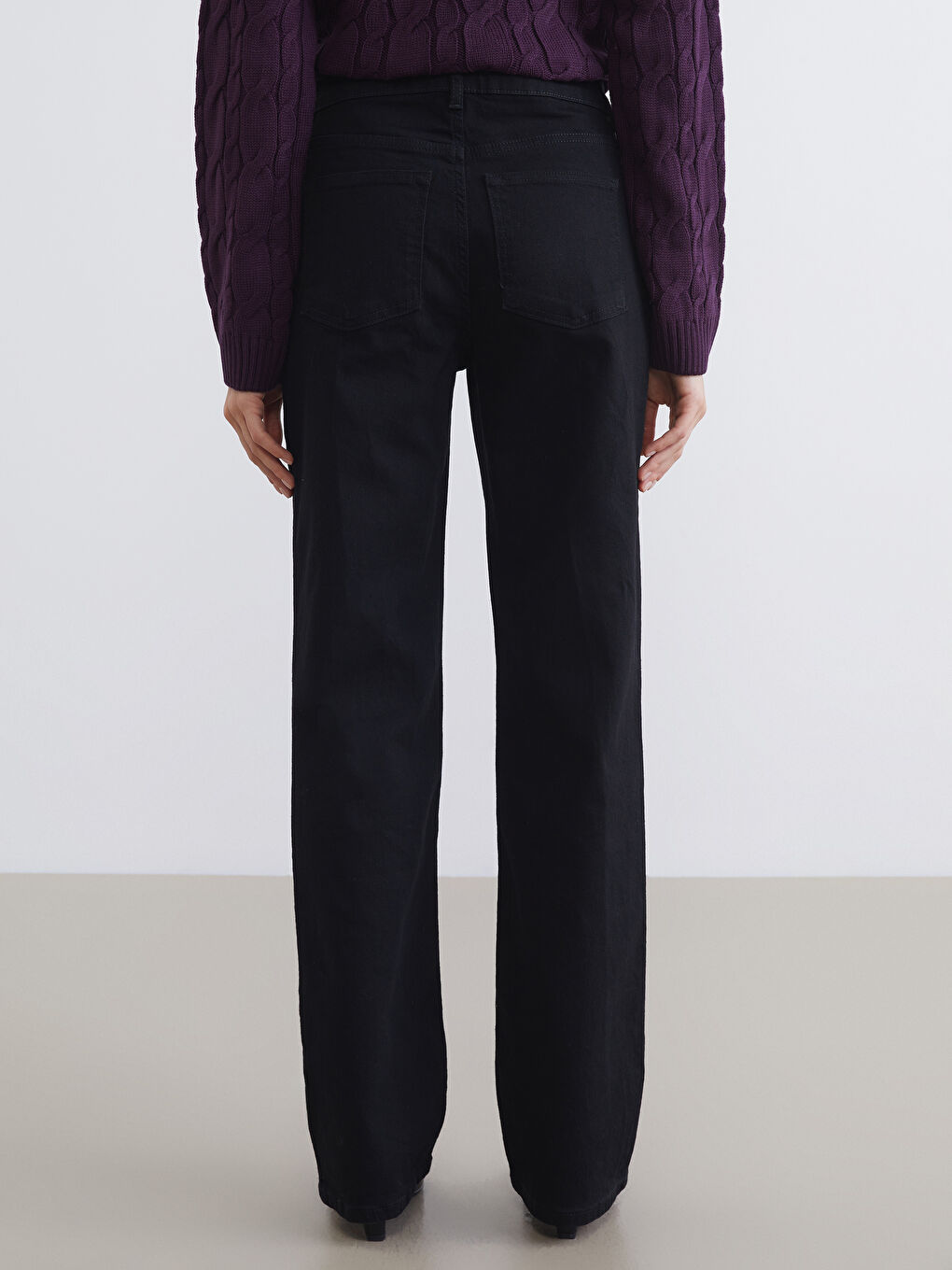 Siyah Straight Fit Kadın Jean Pantolon-3