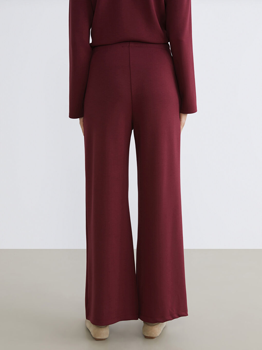 Bordo Beli Lastikli Geniş Paça Kadın Pantolon-4