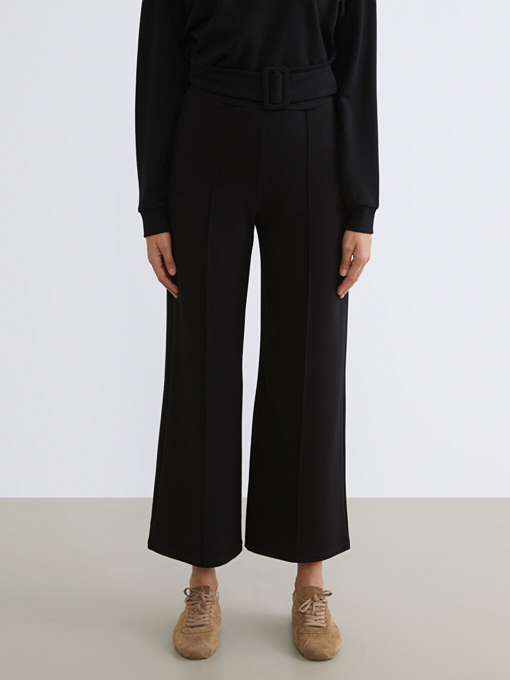 Siyah Beli Lastikli Kadın Eşofman Altı	-2