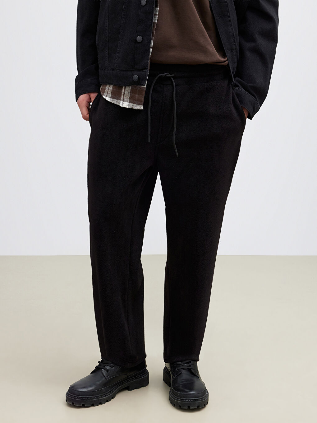 Siyah Standart Kalıp Polar Erkek Eşofman Altı-1