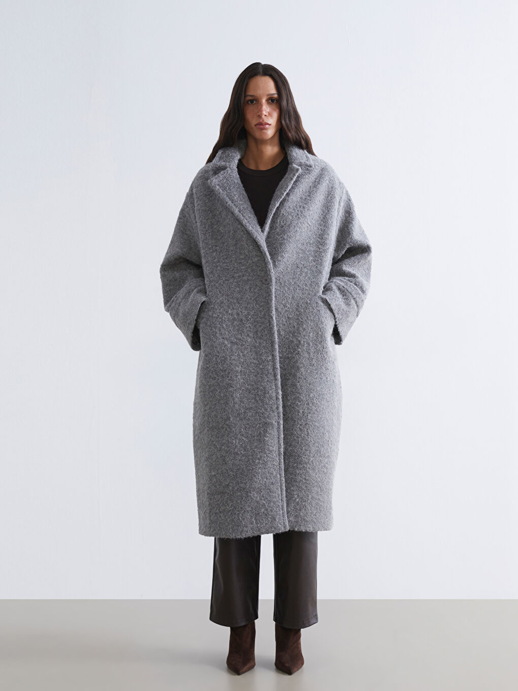 Gri Ceket Yaka Kadın Kaşe Kaban-1