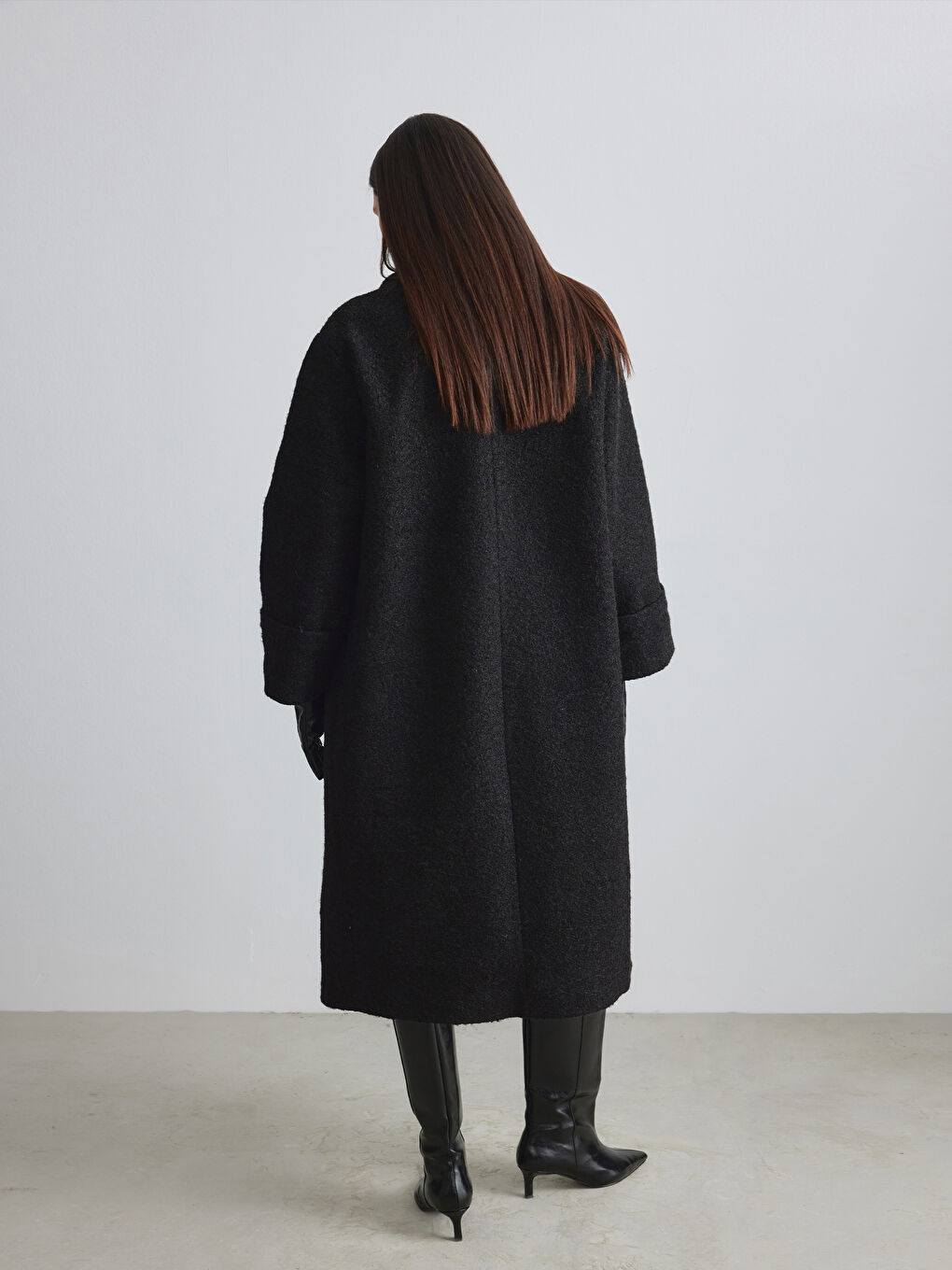 Siyah Ceket Yaka Kadın Kaşe Kaban-4