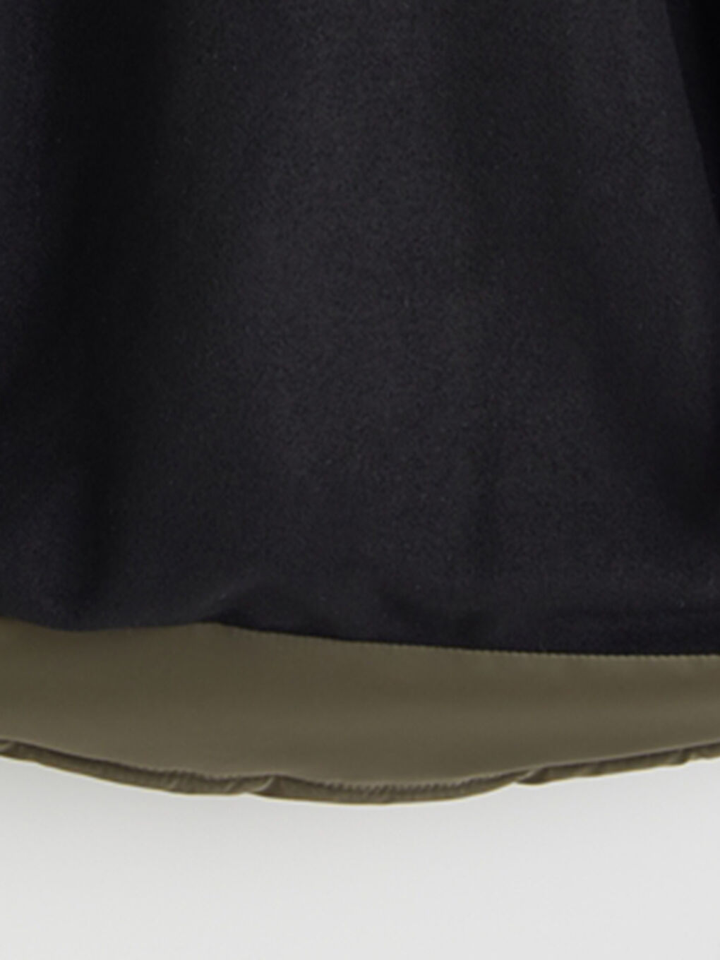 Haki Kapüşonlu Erkek Çocuk Şişme Mont-2