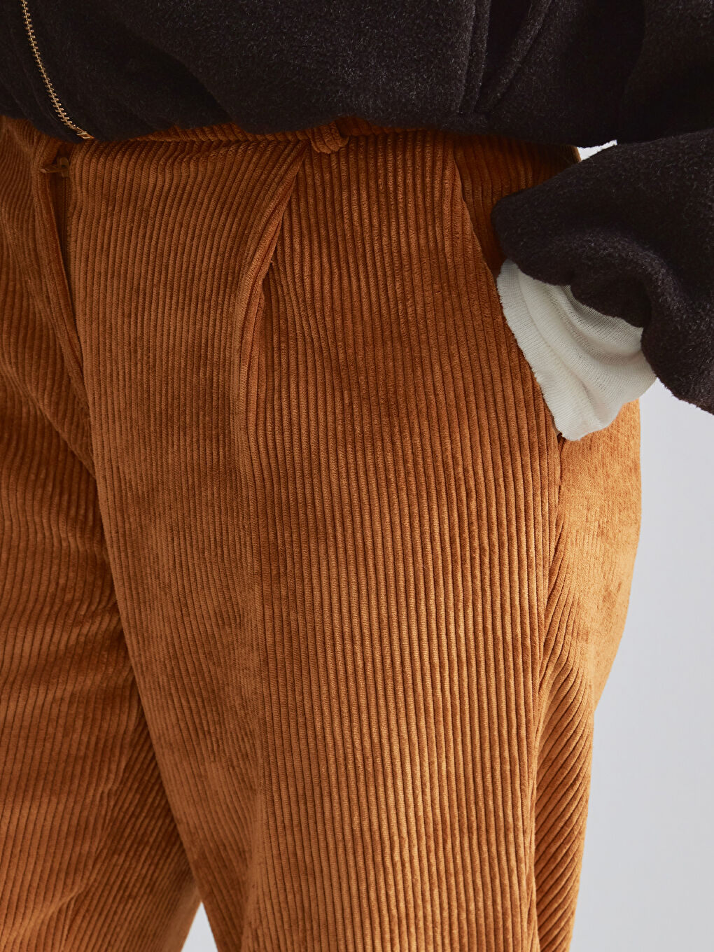 Bej Geniş Paça Kadife Kadın Pantolon-4