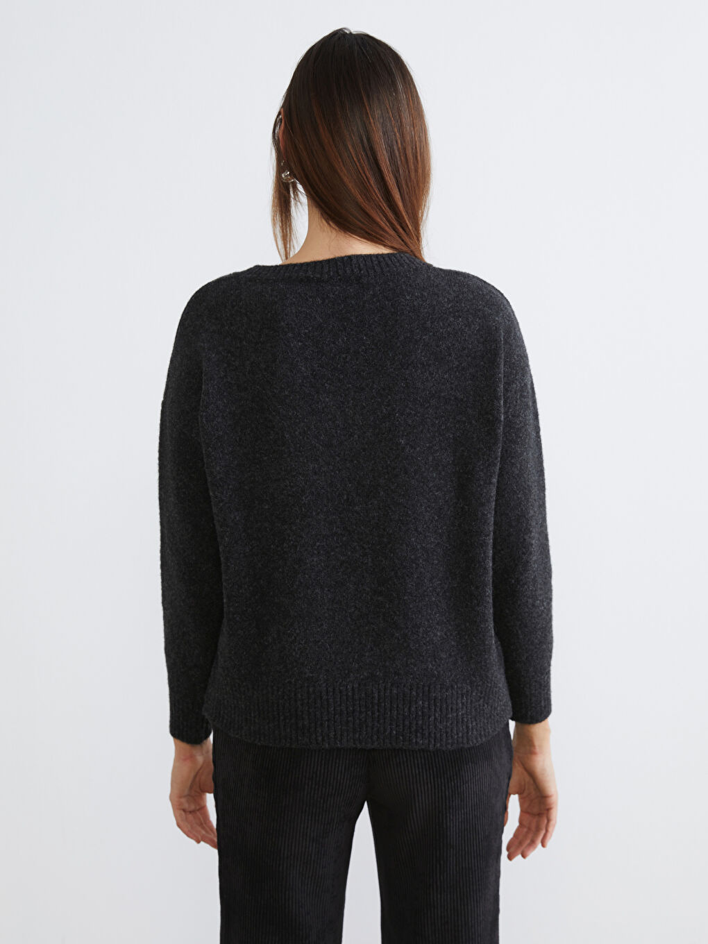 Antrasit V Yaka Oversize Kadın Triko Kazak	-7