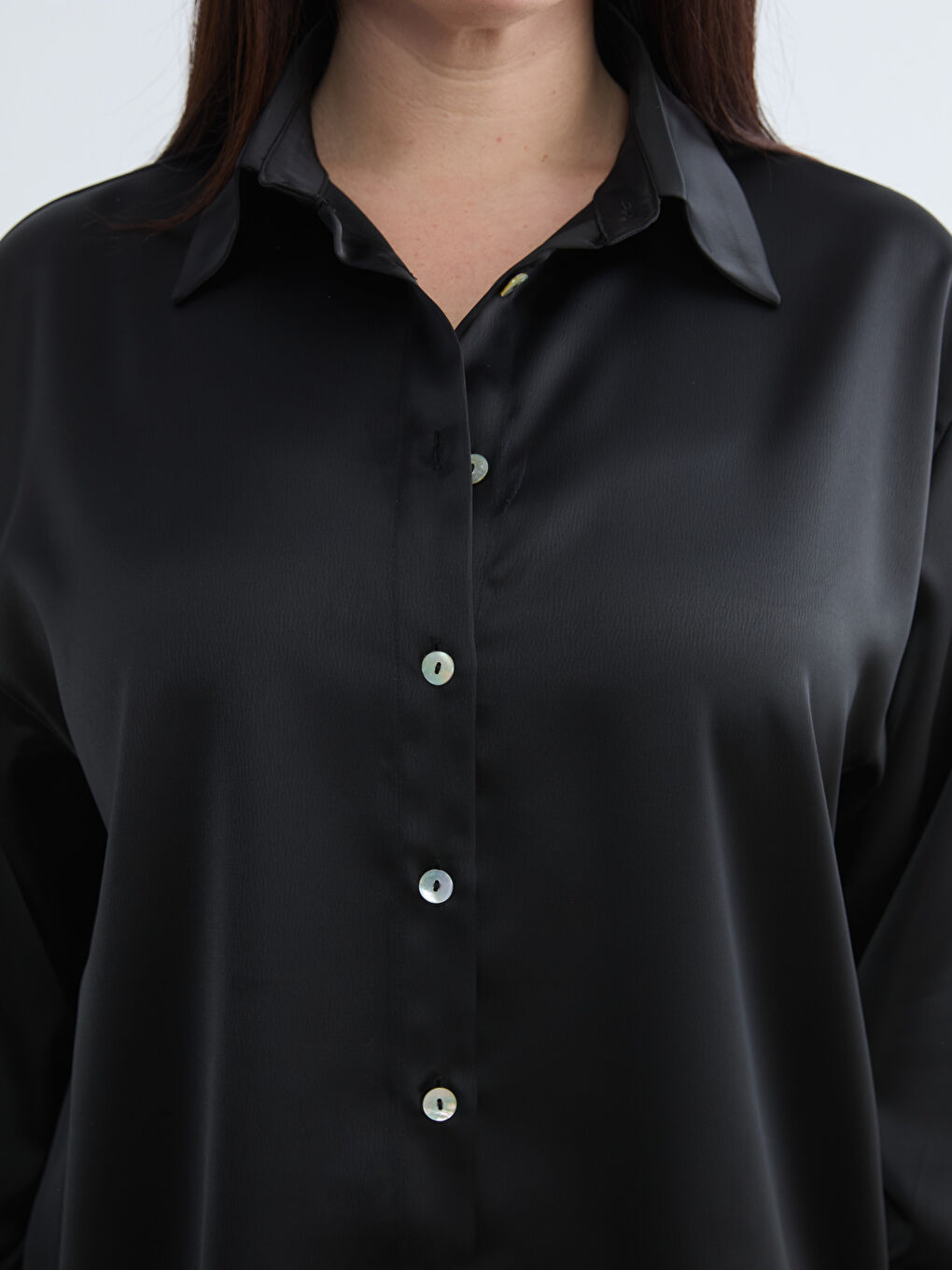 Siyah Büyük Beden Saten Kadın Gömlek-2