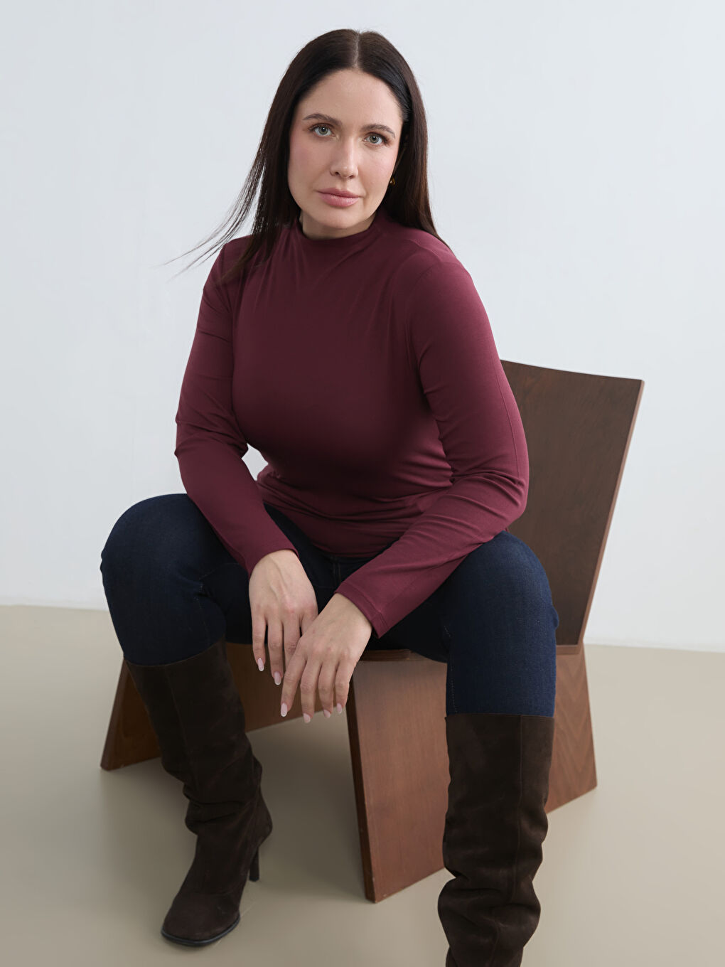 Bordo Dik Yaka Kadın Body-1