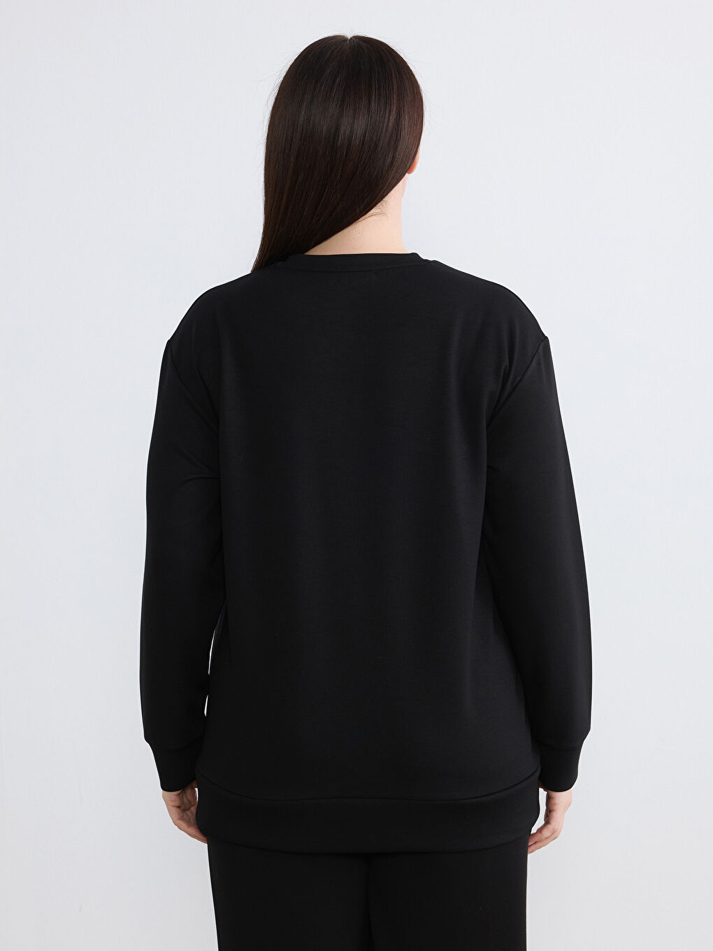 Siyah Büyük Beden Bisiklet Yaka Taşlı Kadın Sweatshirt-2