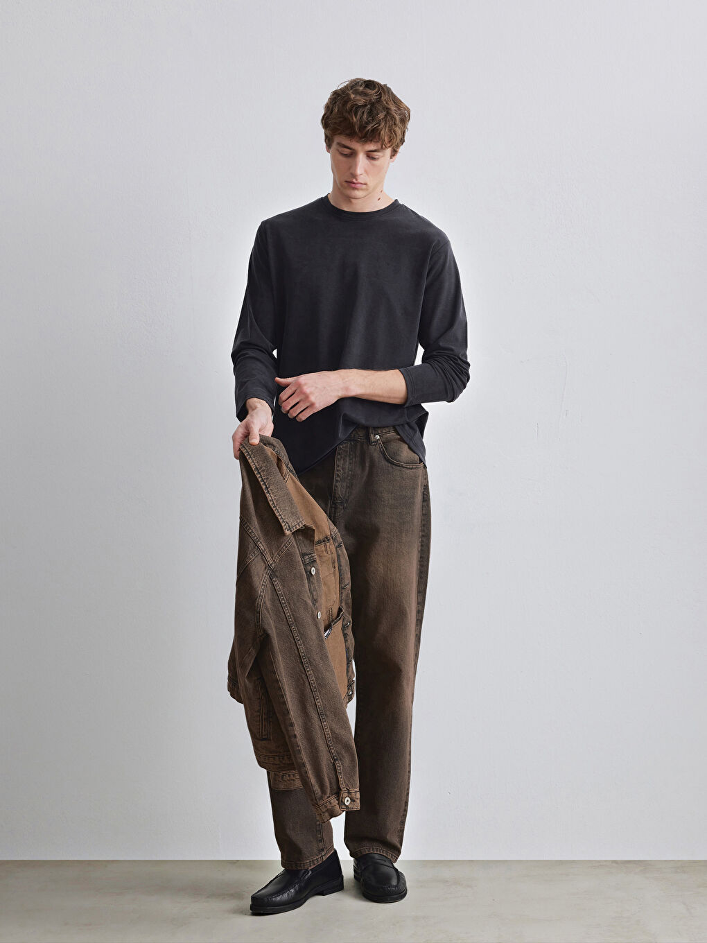 Siyah Bisiklet Yaka Erkek Sweatshirt-1