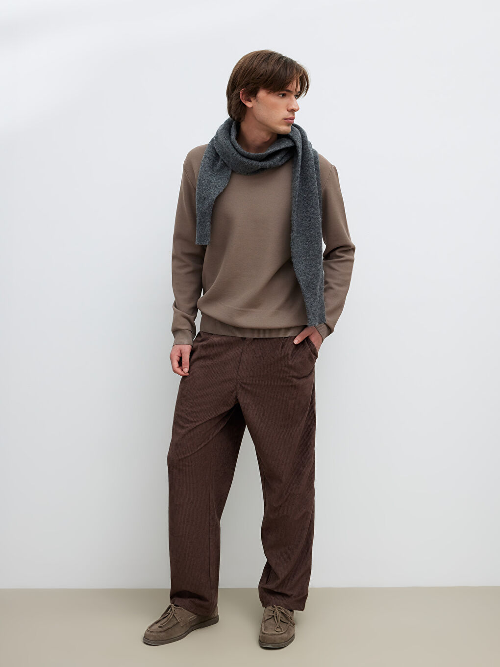 Kahverengi Rahat Kalıp Kadife Erkek Pantolon