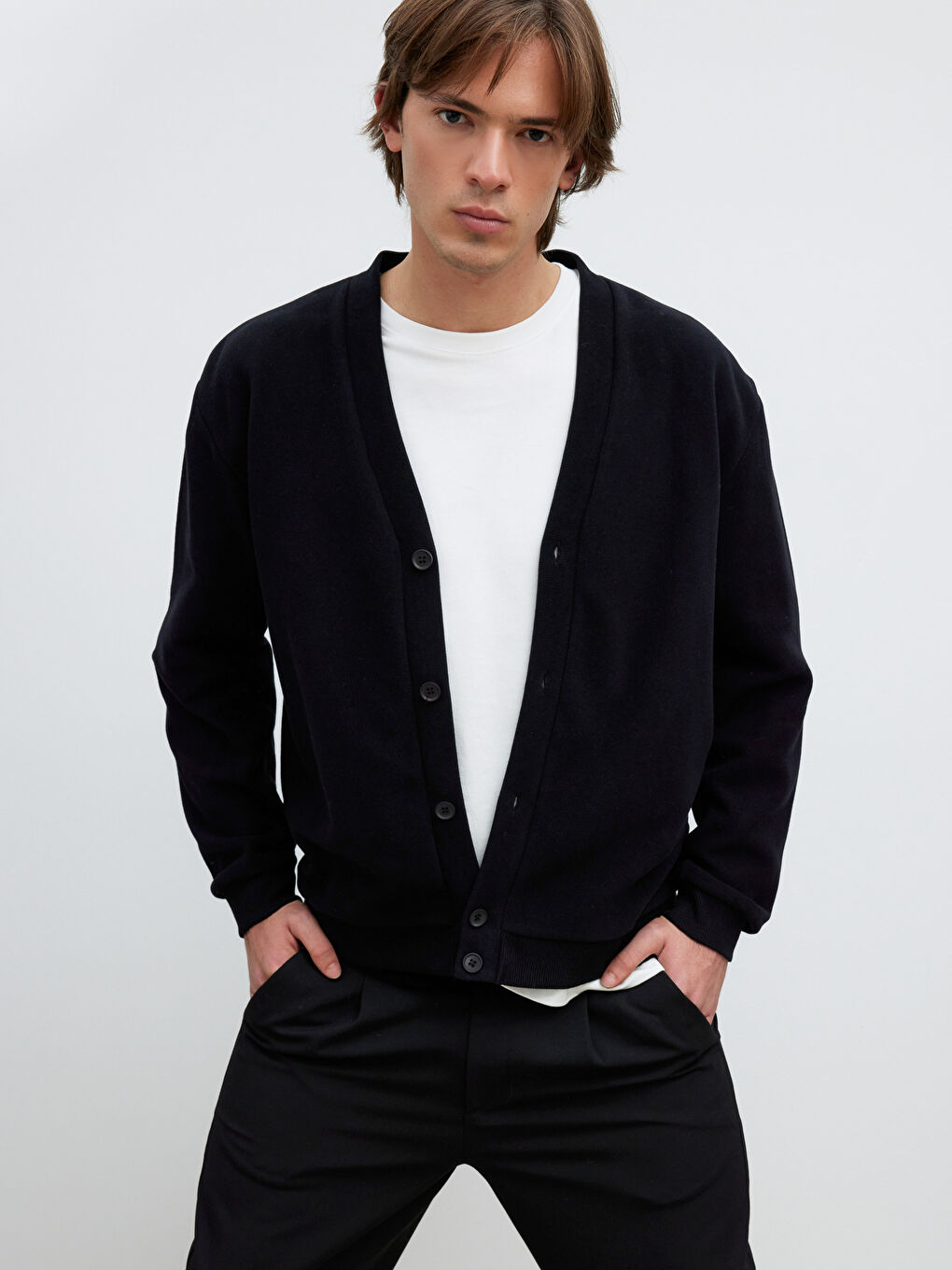 Siyah Standart Kalıp Erkek Triko Hırka