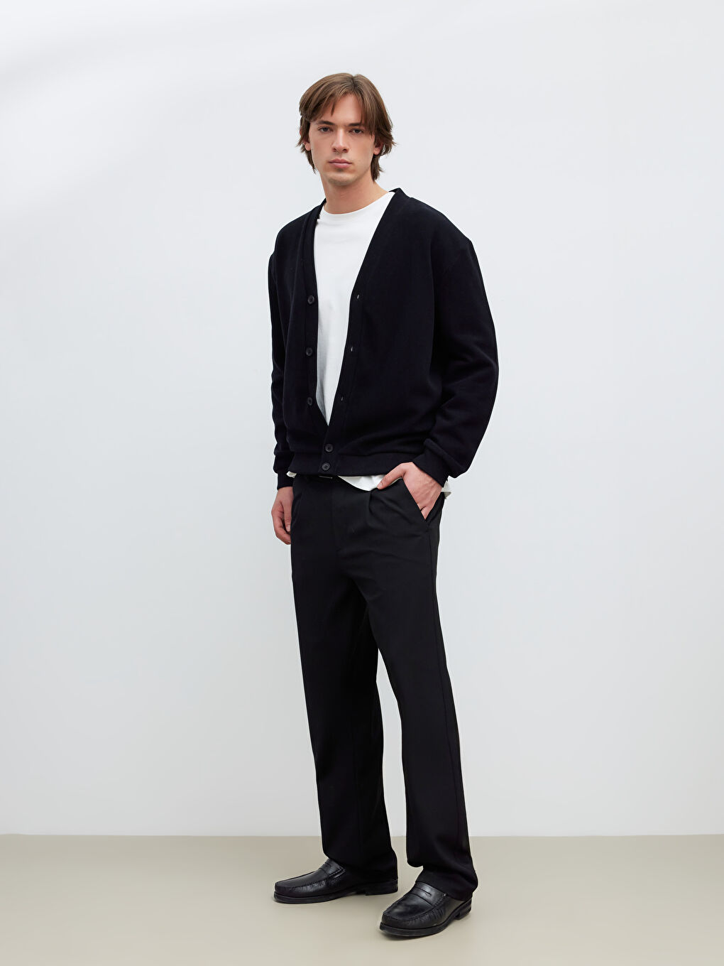 Siyah Standart Kalıp Erkek Triko Hırka-1