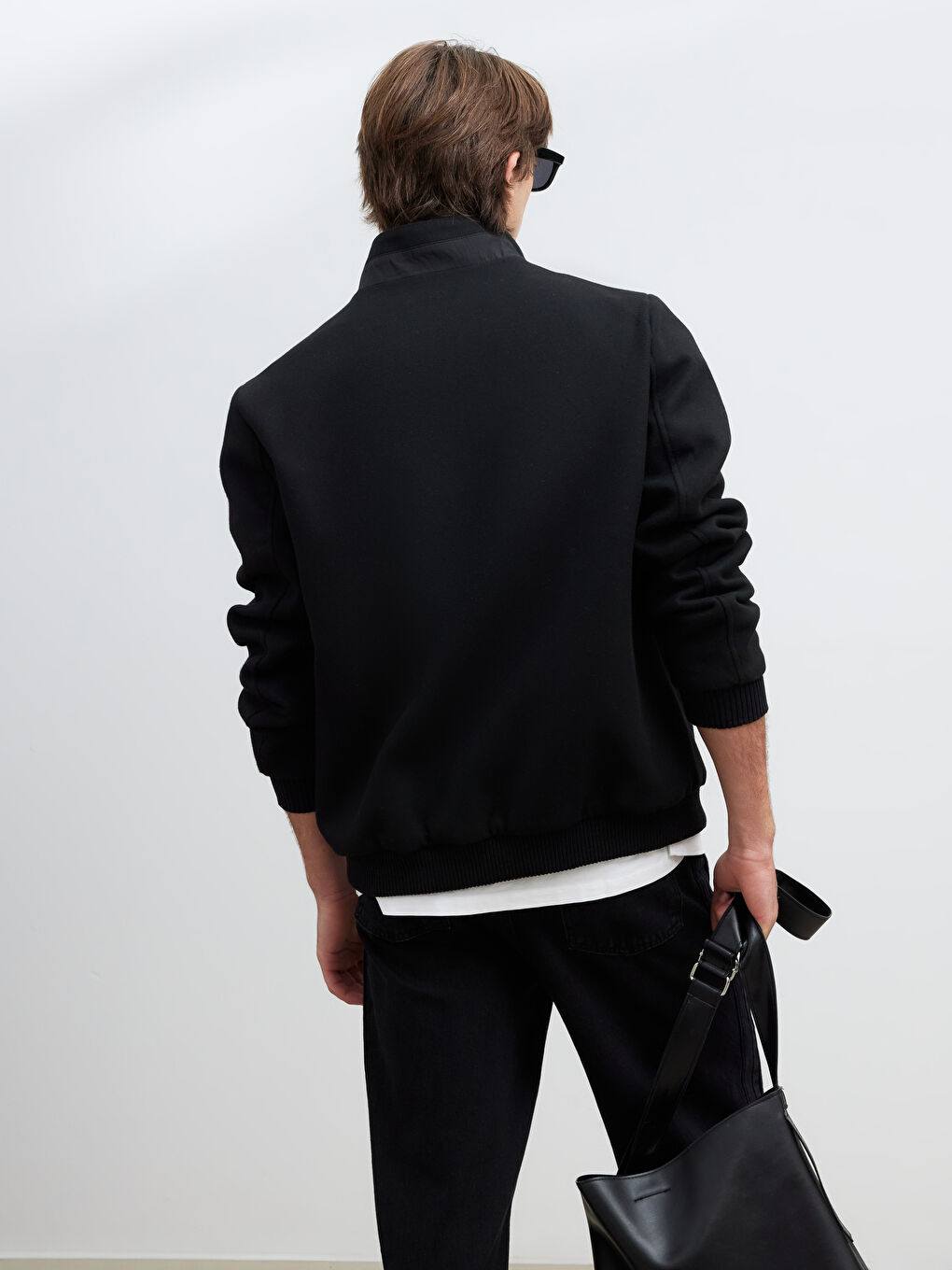 Siyah Standart Kalıp Dik Yaka Erkek Mont-3