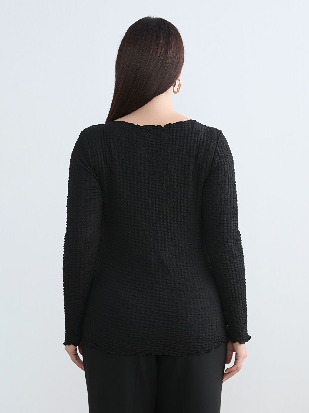 Siyah Büyük Beden Bisiklet Yaka Dokulu Bluz	-3