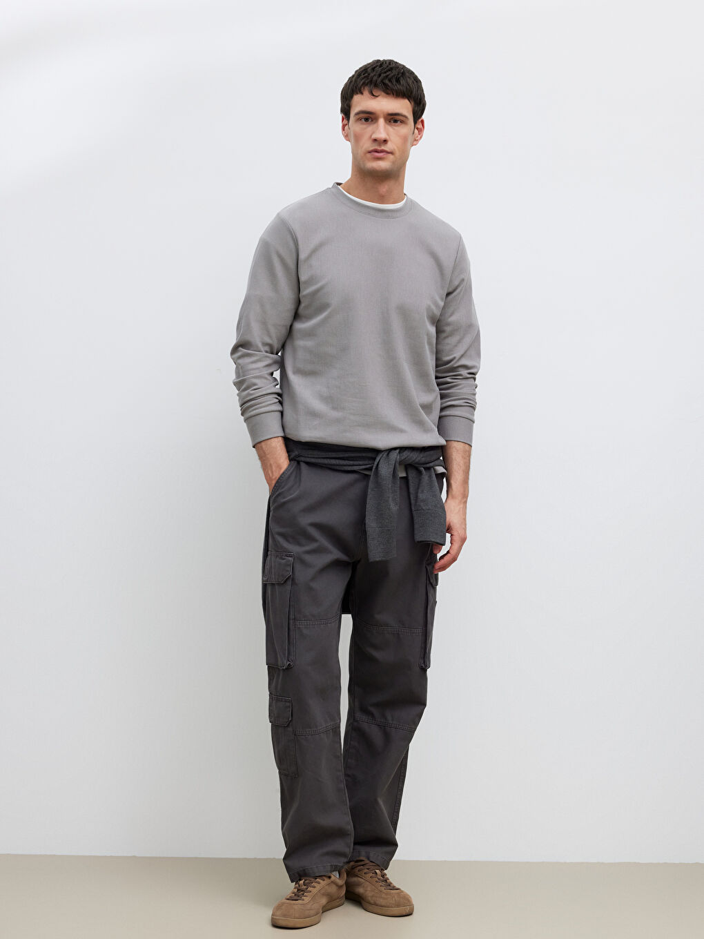 Gri Bisiklet Yaka Erkek Sweatshirt-1