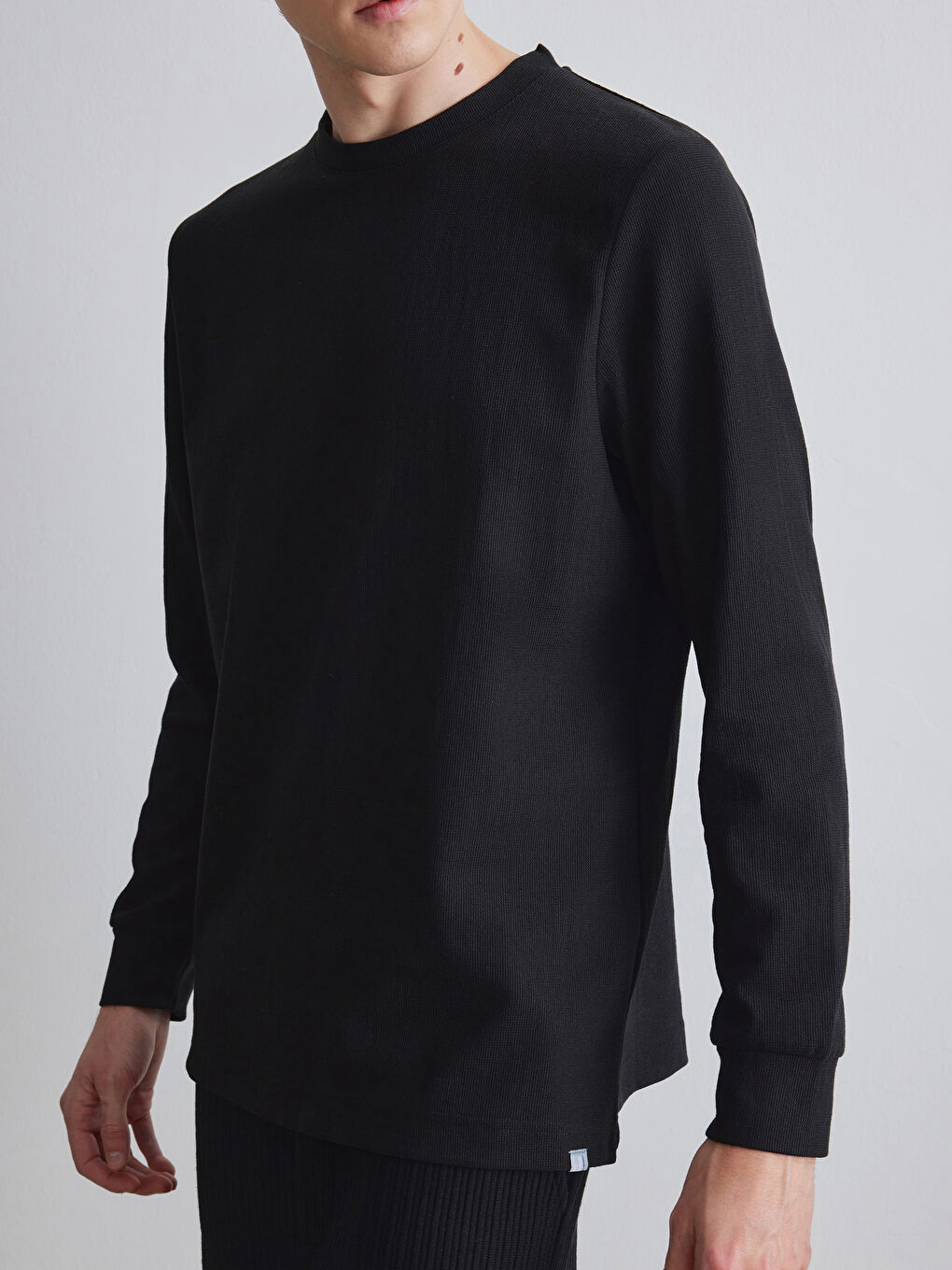 Siyah Bisiklet Yaka Erkek Sweatshirt-2