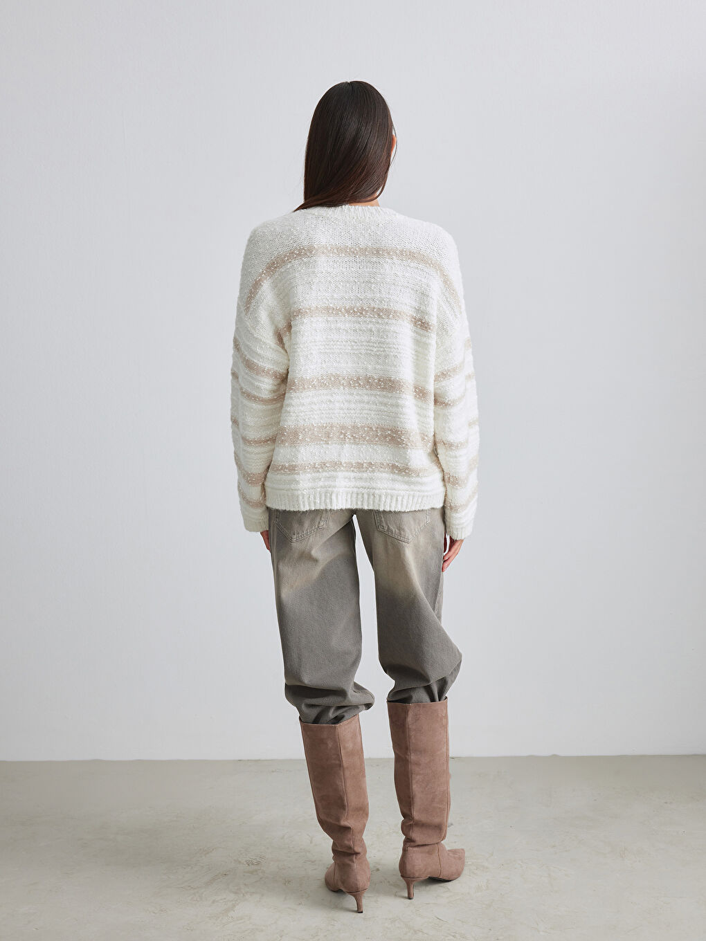 Ekru Bisiklet Yaka Çizgili Oversize Kadın Triko Kazak-3