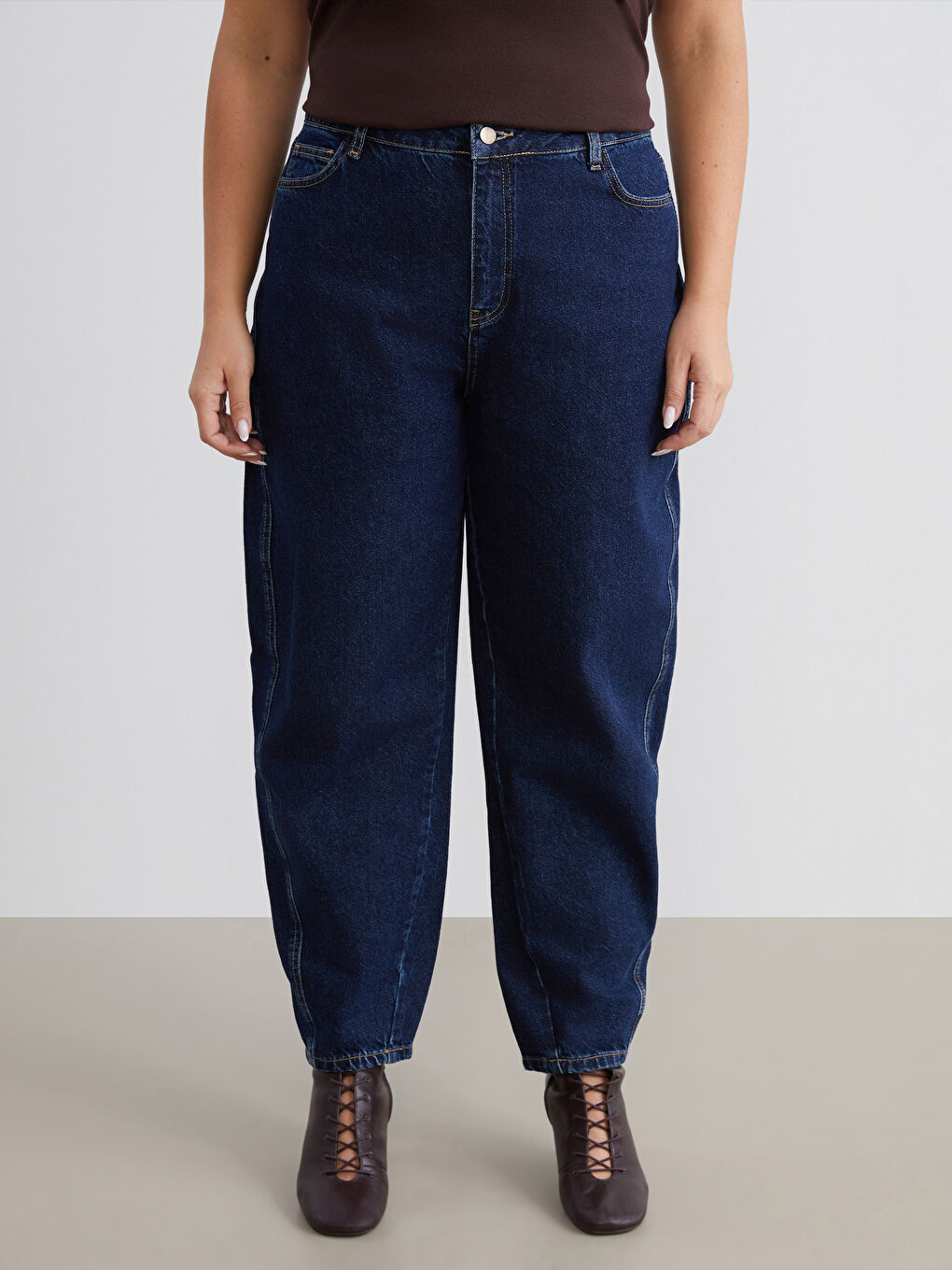 Lacivert Büyük Beden Straight Fit Kadın Jean Pantolon-1