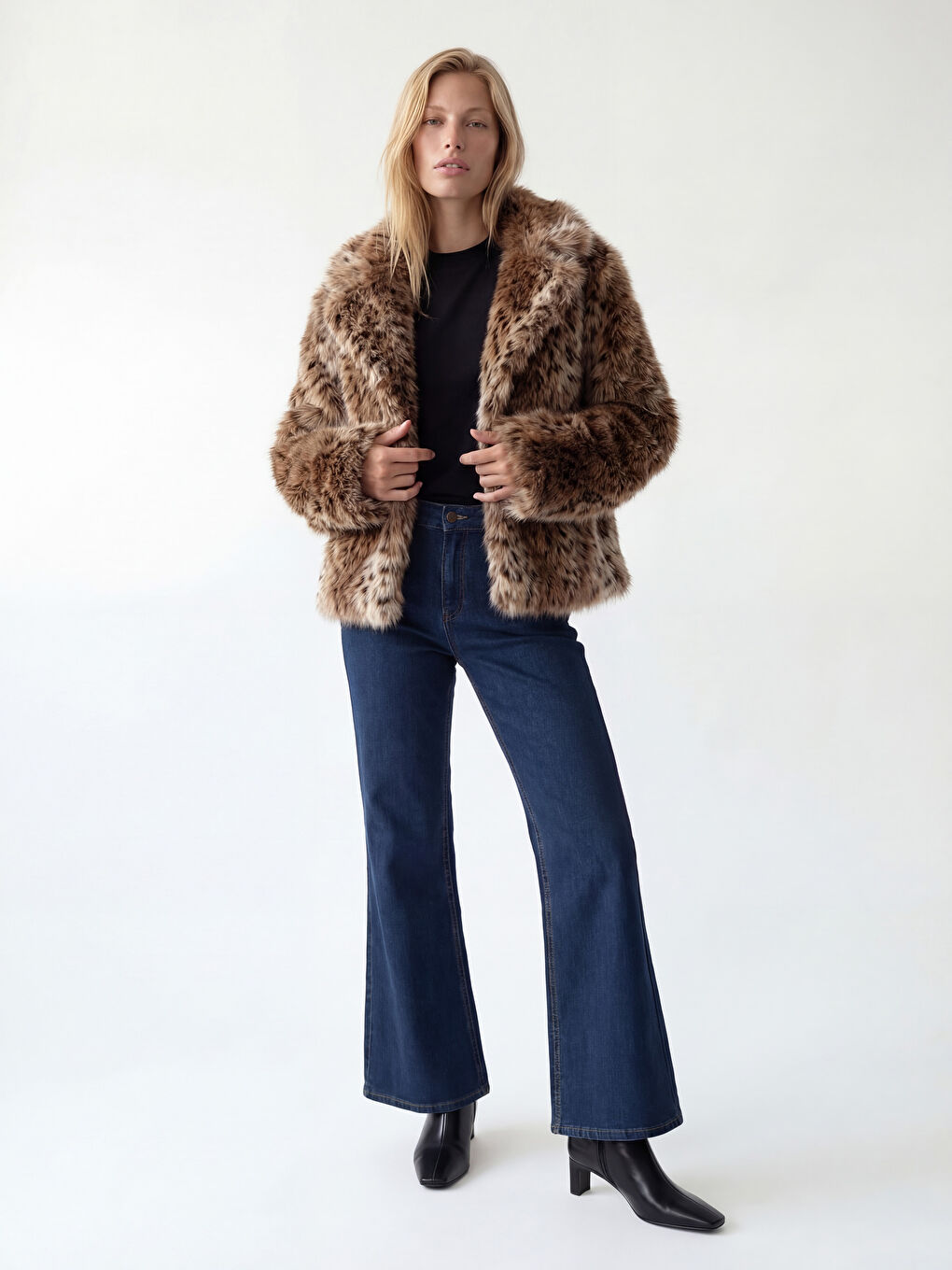 Kahverengi Leopar Desenli Kadın Kürk Mont-1