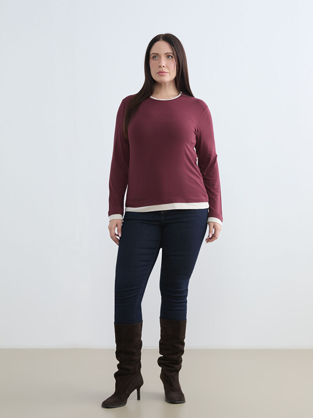 Bordo Büyük Beden Bisiklet Yaka Kadın Tişört-1