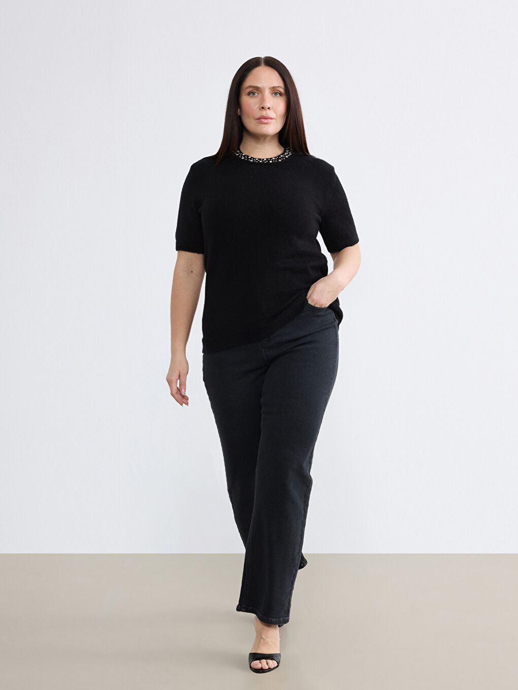 Siyah Büyük Beden Bisiklet Yaka Taşlı Kadın Triko Kazak-1