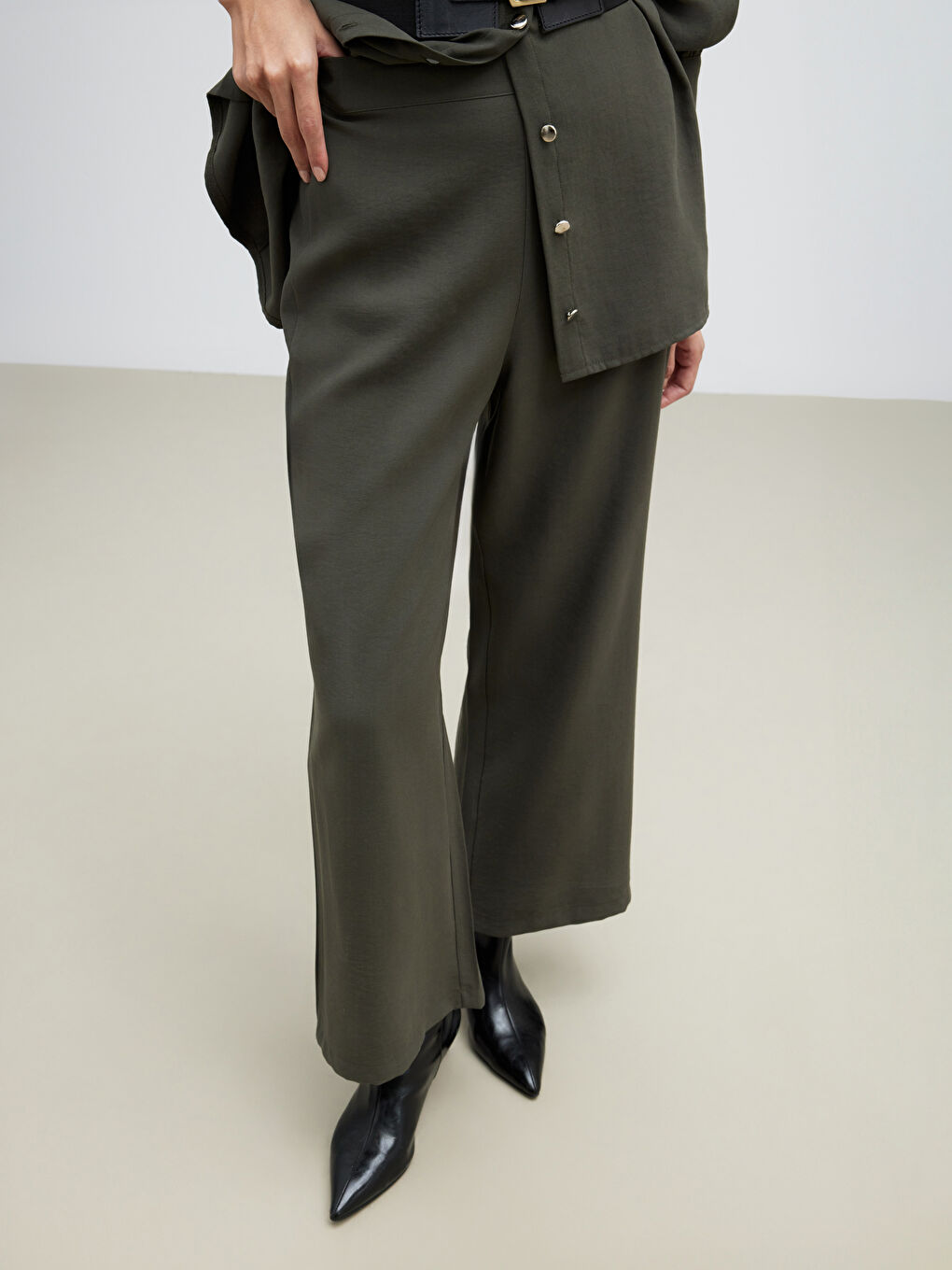 Haki Modal Karışımlı Geniş Paça Kadın Pantolon	-1