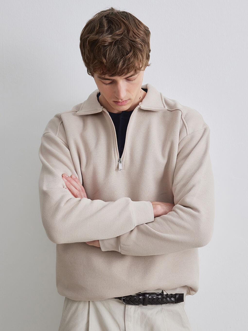 Bej Fermuarlı Polo Yaka Erkek Dokulu Sweatshirt