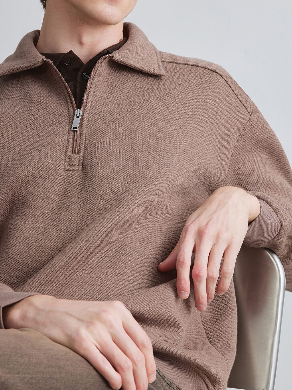 Kahverengi Fermuarlı Polo Yaka Erkek Dokulu Sweatshirt-2