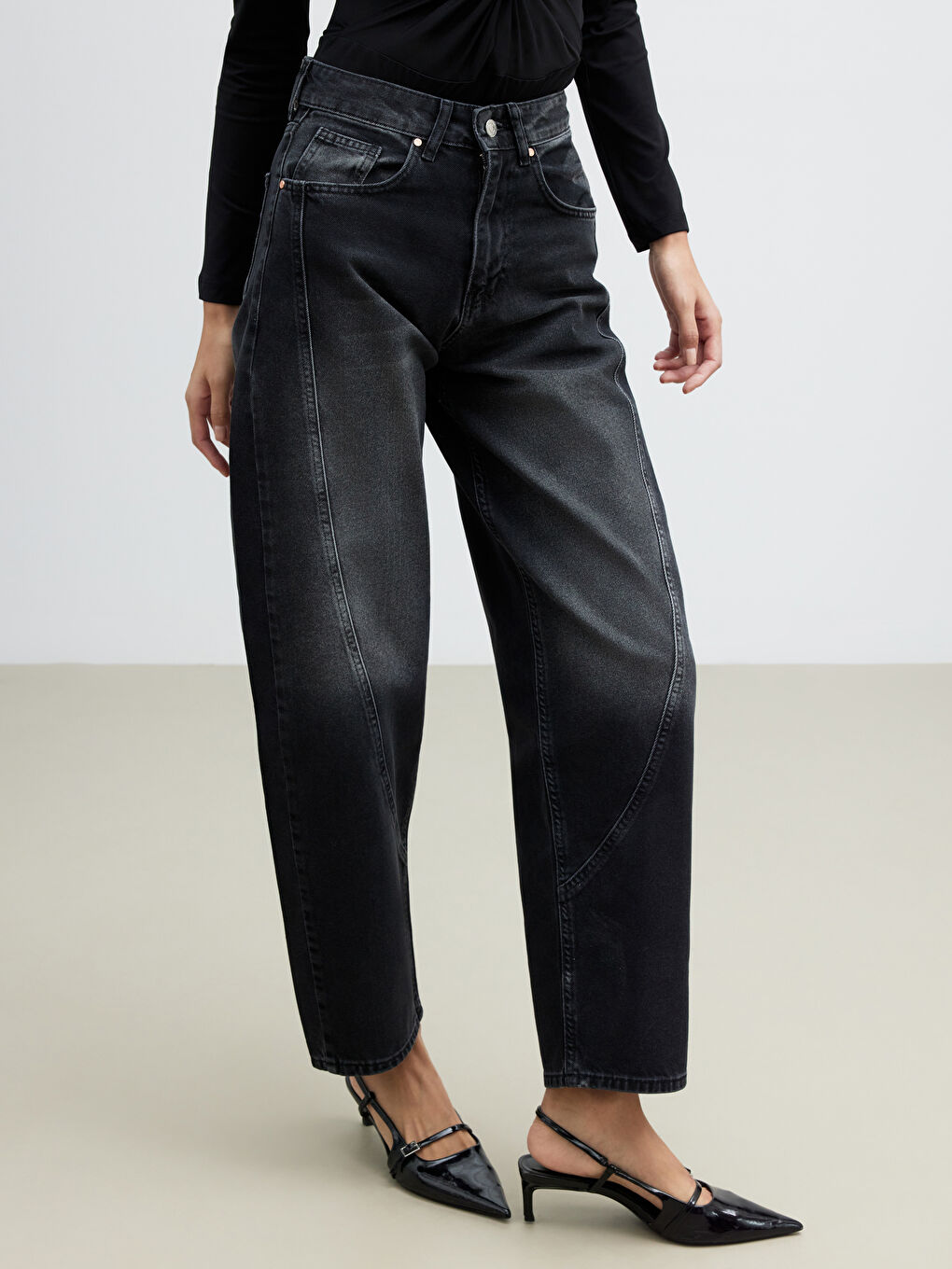 Lacivert Balloon Fit Kadın Jean Pantolon-1