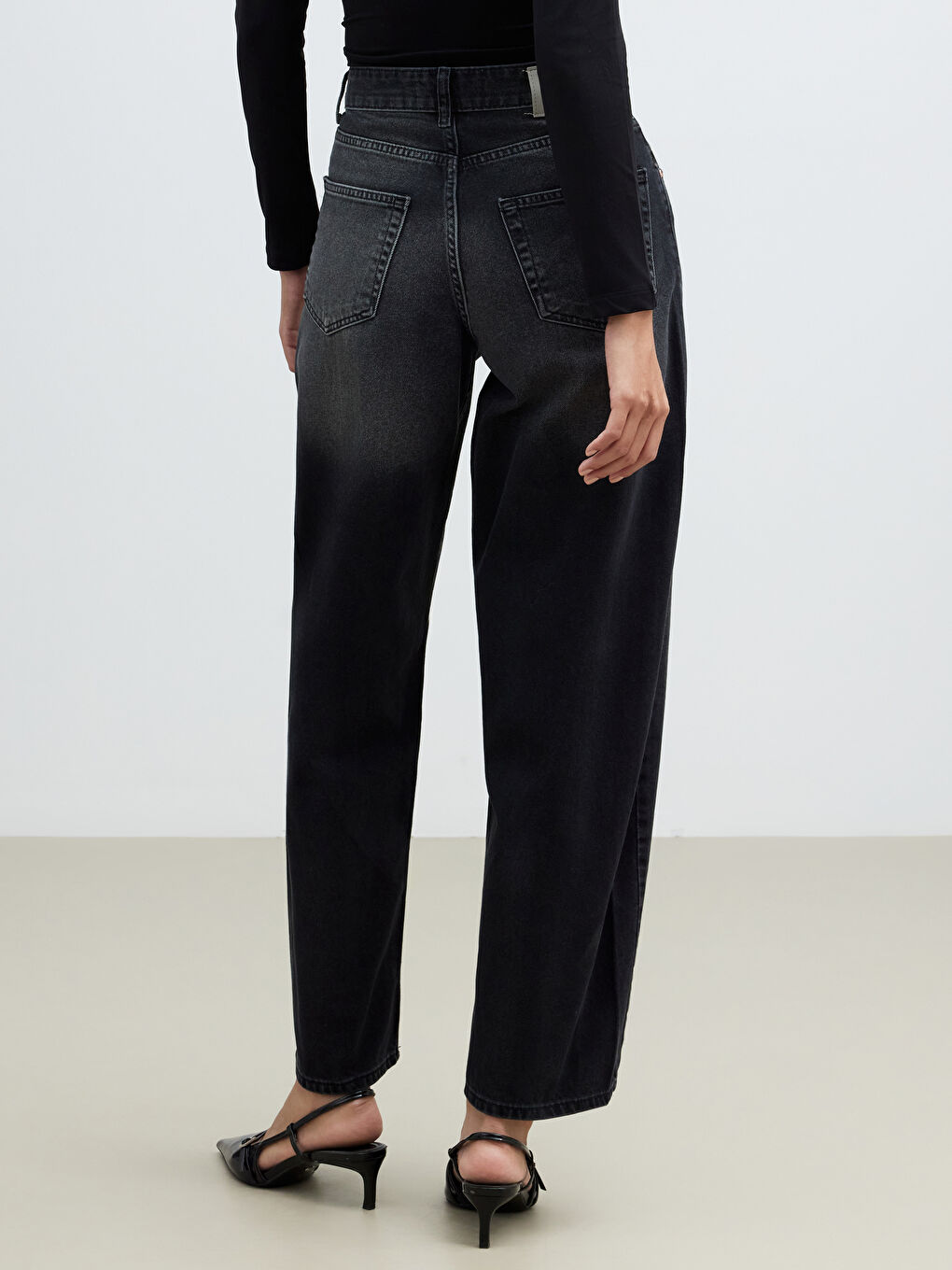 Lacivert Balloon Fit Kadın Jean Pantolon-3