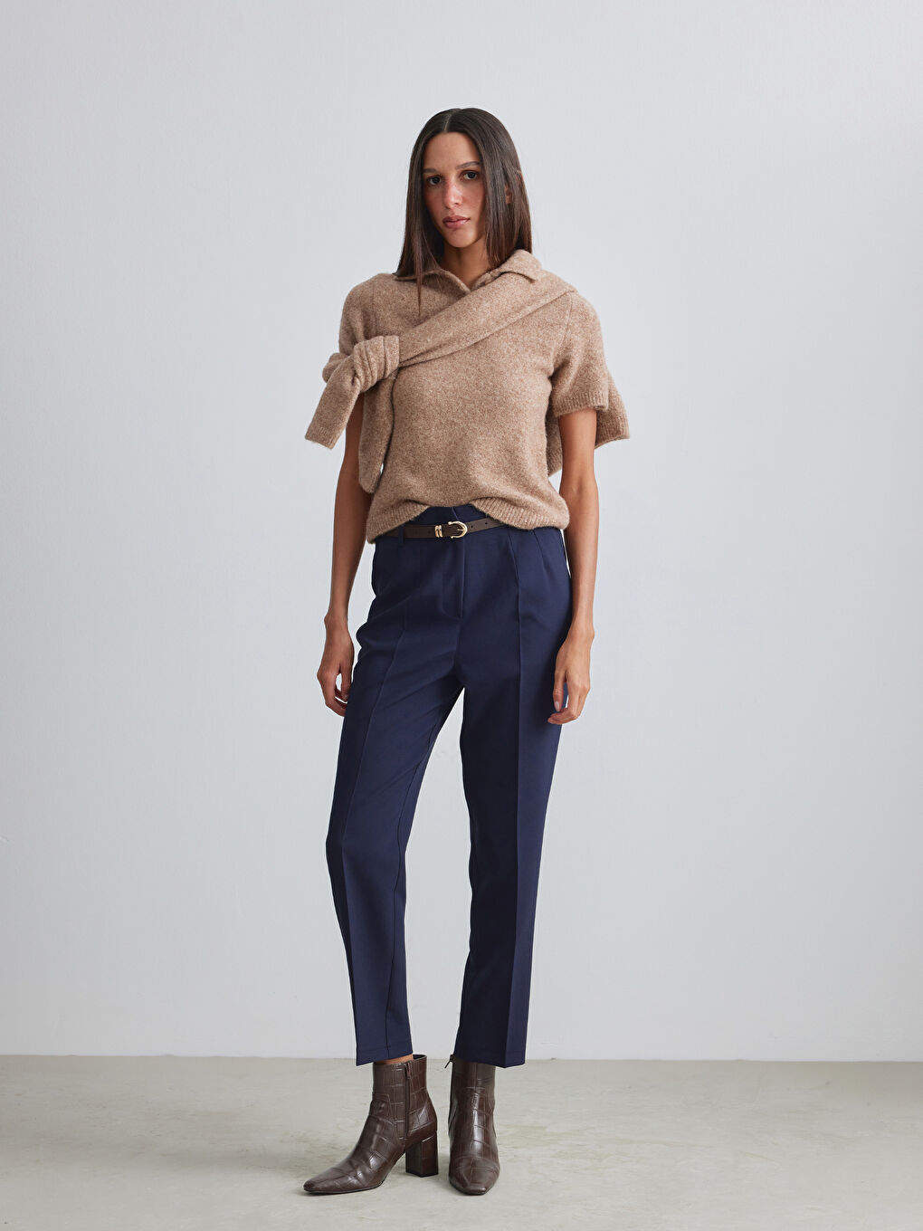 Kahverengi Polo Yaka Yün Karışımlı Kadın Triko Kazak	-1